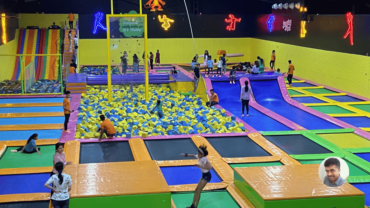 Jumpers trampoline park best sale